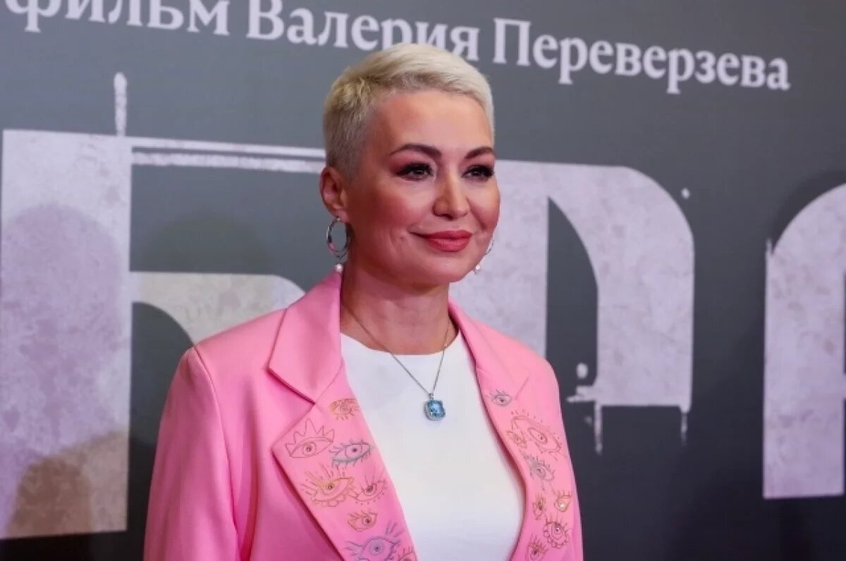    Катя Лель с группой учёных презентовала программу исцеления звуком