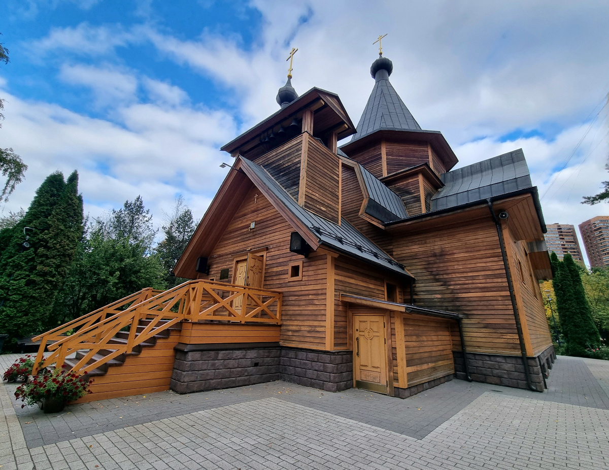 Храм святителя Николая Мирликийского у Соломенной Сторожки. Фото автора статьи.