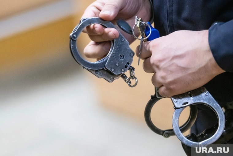    Мужчин подозревают в подготовке подрыва отдела полиции в Буйнакском районе