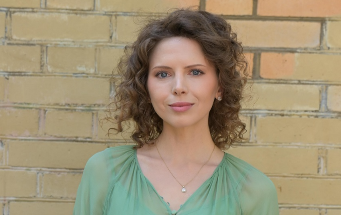 Кадр из сериала "Заново о нас" (2025)