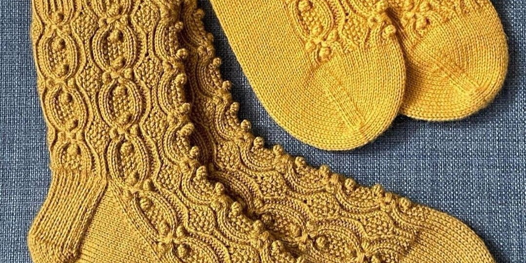 Вяжем носки: маленькие шедевры! Схемы, идеи, готовые описания