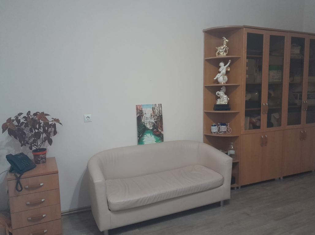 кабинет, в котором я работаю сейчас в своем отеле