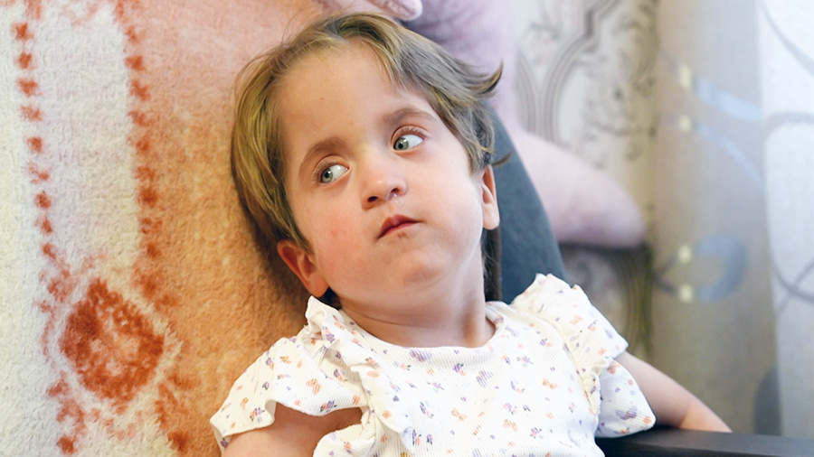 Зрители ТВЦ собирают средства на лечение 4-летней Вики Ионовой