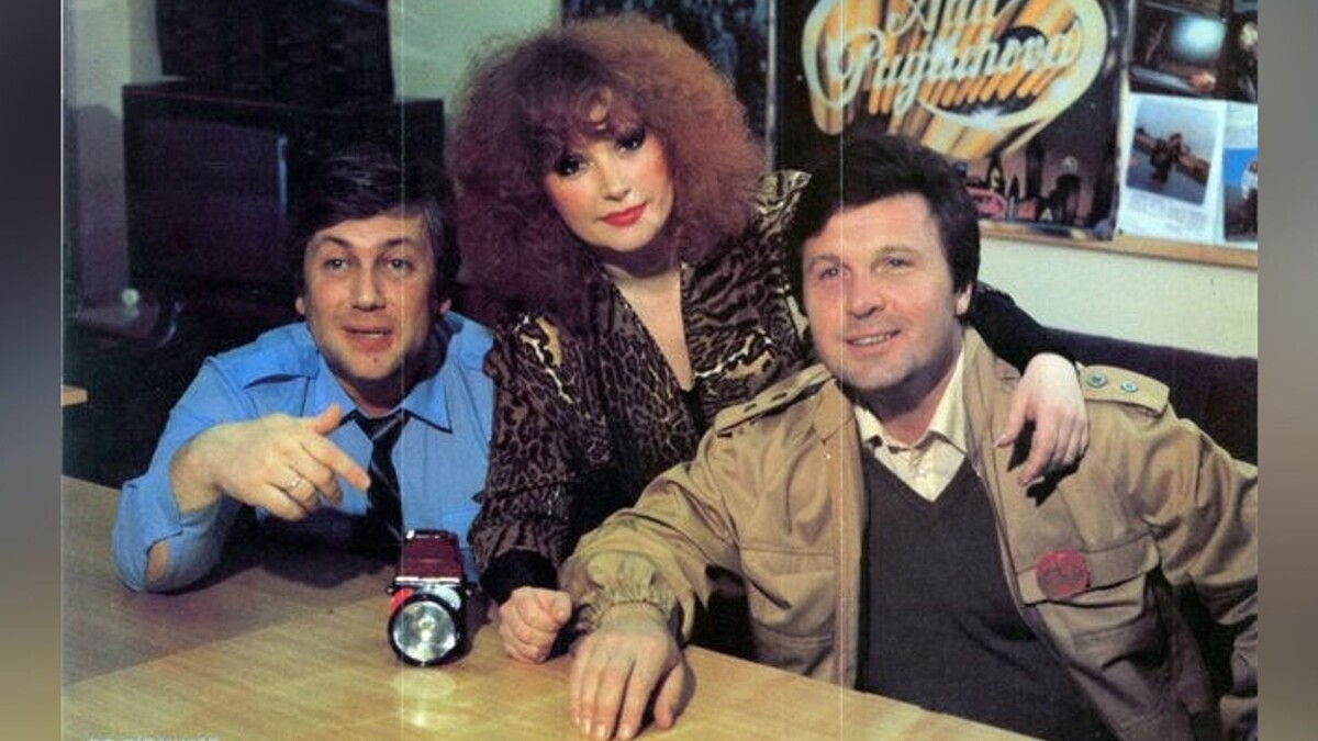 https://uznayvse.ru/images/content/2022/4/vladimir-vinokur-alla-pugacheva-and-lev-leshchenko_64.jpg