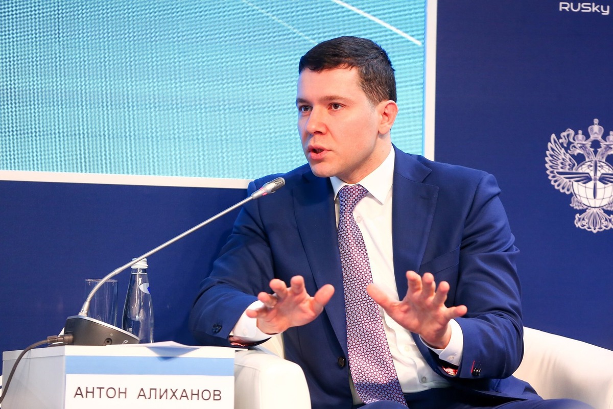    Министр промышленности и торговли РФ Антон Алиханов