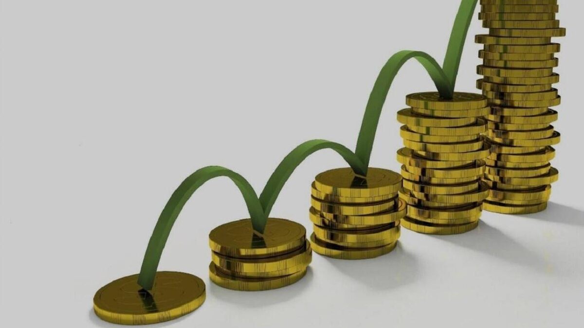 Зафиксированный Глобальной ассоциацией производителей полупроводниковой индустрии (SEMI) рост затрат на оборудование для полупроводниковых производств – во II квартале 2025 г. на целых 24% год к году и на 3% к предшествующему кварталу – говорит о том, что отдельные государства или их группы все больше начинают строить суверенные полупроводниковые индустрии.