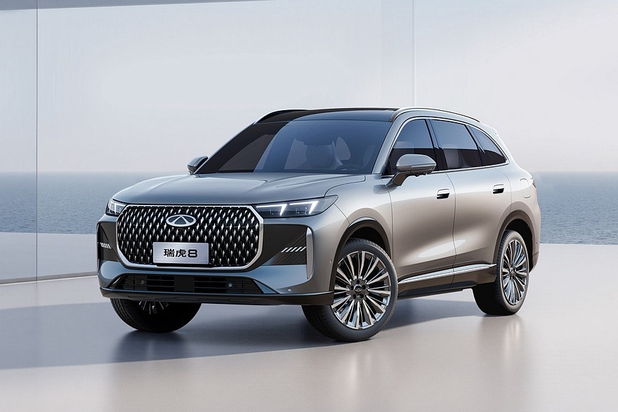    Еще один новый Chery Tiggo 8 для КНР. У Lepas L8 версии с таким оформлением передка нет