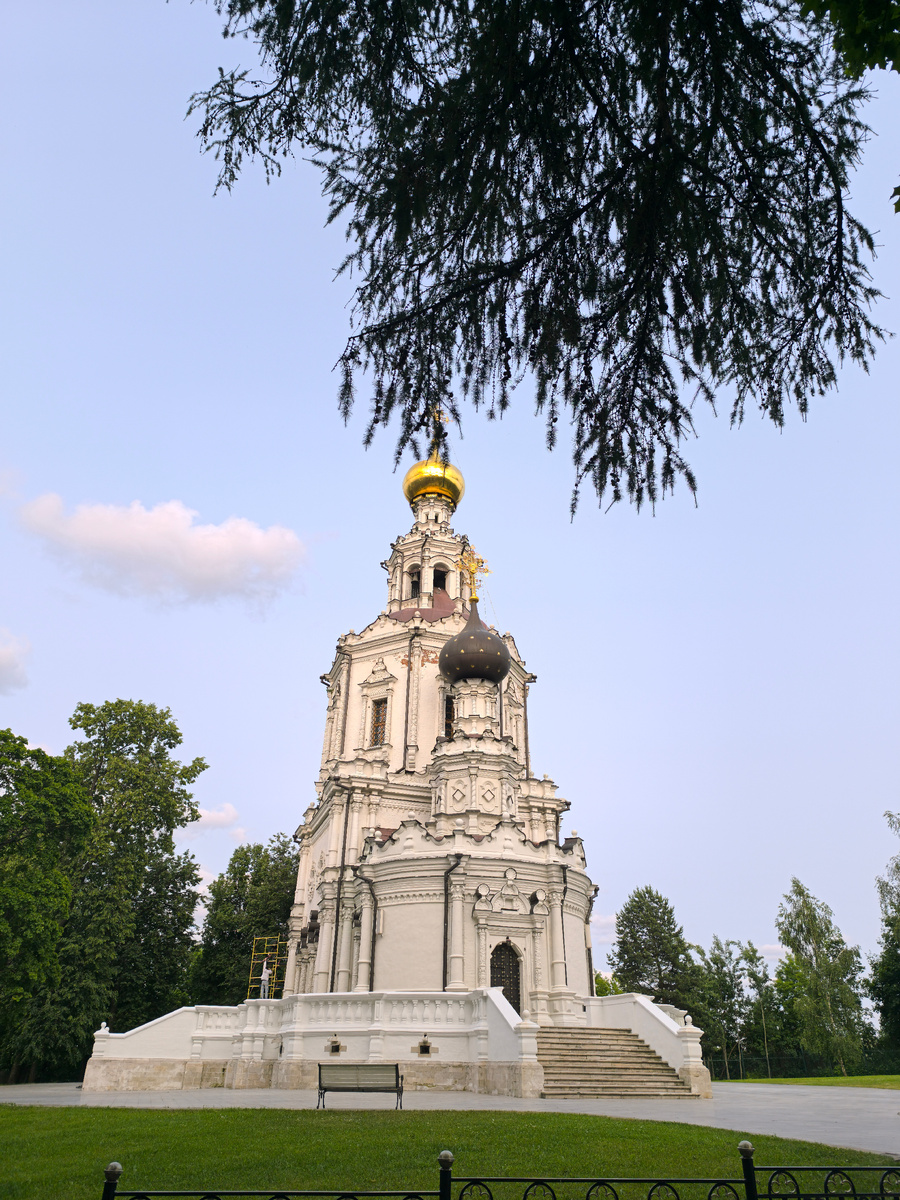 Тут даже никаких заголовков не нужно, настолько красиво она смотрится.