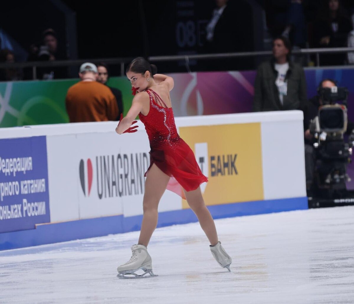     Аделия Петросян. СПБ. Контрольные прокаты. Фото: «МАТЧ! Фигурное катание» Фотография взята из открытых источников.