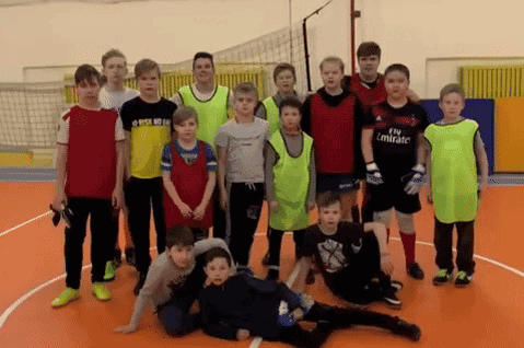 Видеопривет Эдику от товарищей по футбольной команде, село Ловозеро, 2020. Видео из личного архива