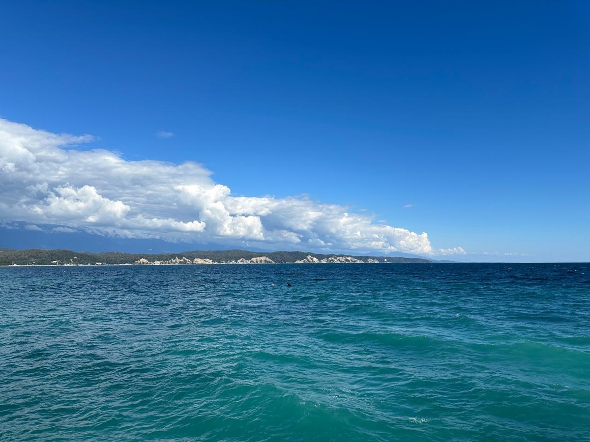 Море в Абхазии, действительно чудесно. 