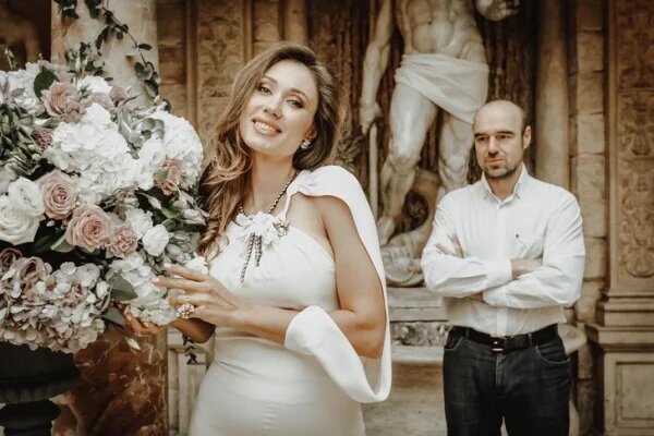    Елена и Роман Товстик. Фот о: ТВЦ