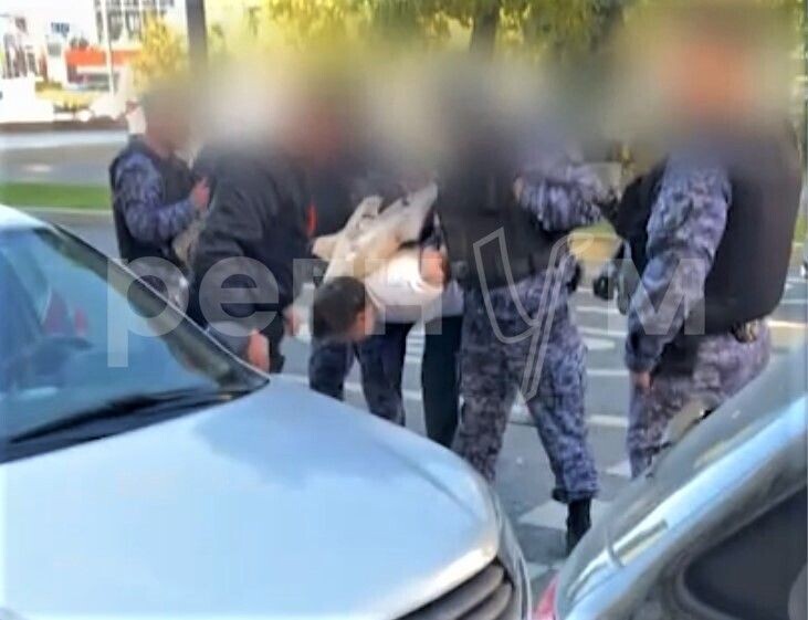     / Источник: Кадр из видео