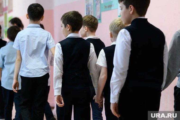 В Тюменской области тест завалили 40% детей мигрантов. Фото: Илья Московец © URA.RU