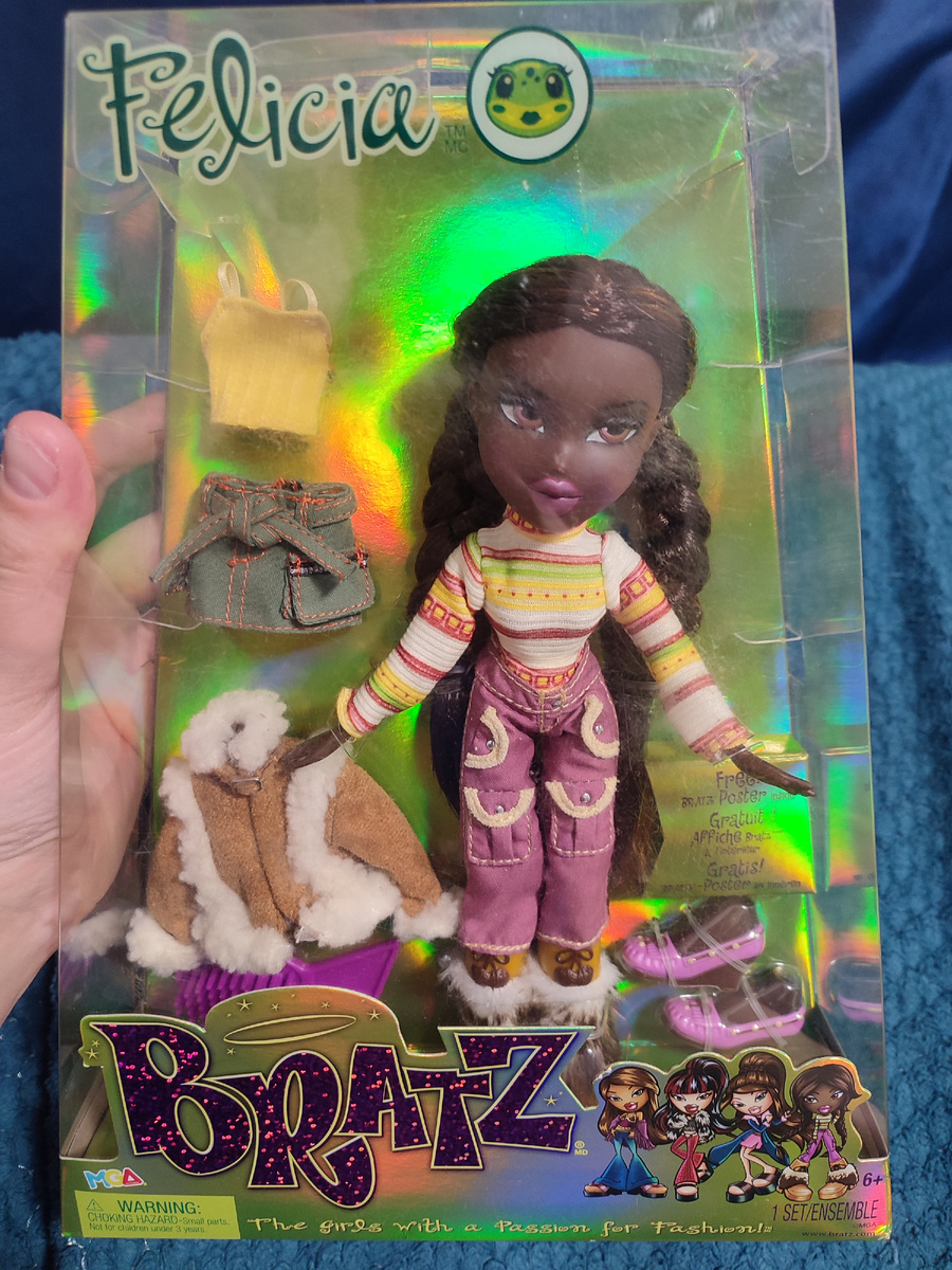 Фелиция в коробке