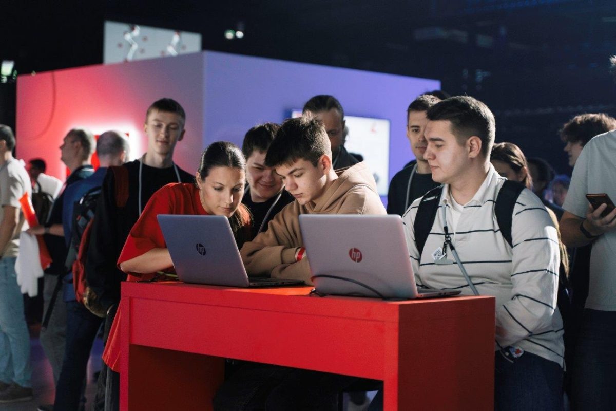    Победители получат ежемесячную финансовую поддержку и возможность пройти стажировку в компаниях-партнерах проекта