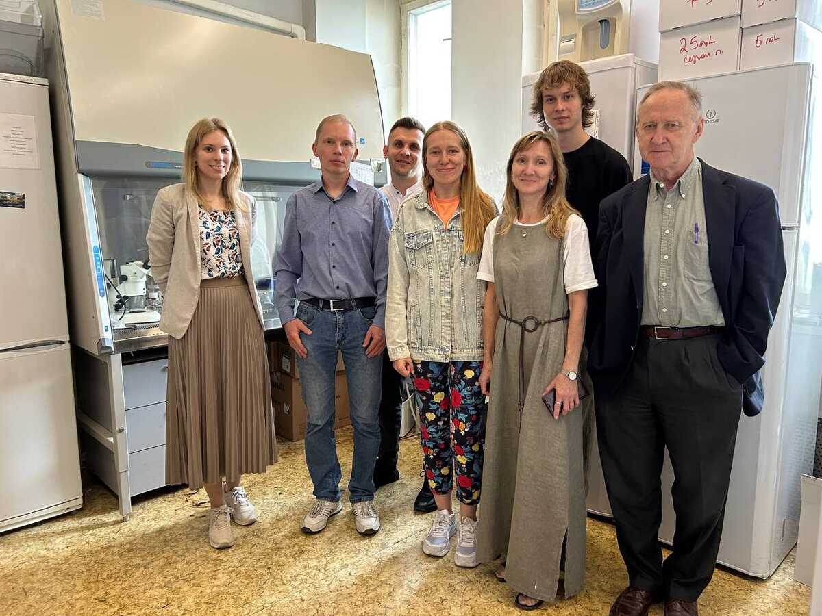 Часть исследовательского коллектива в лаборатории структуры и функции митохондрий. Источник: Полина Абрамичева