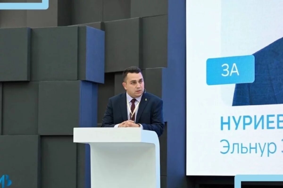    Директор школы из Карабаново вошел в пятерку лучших в России