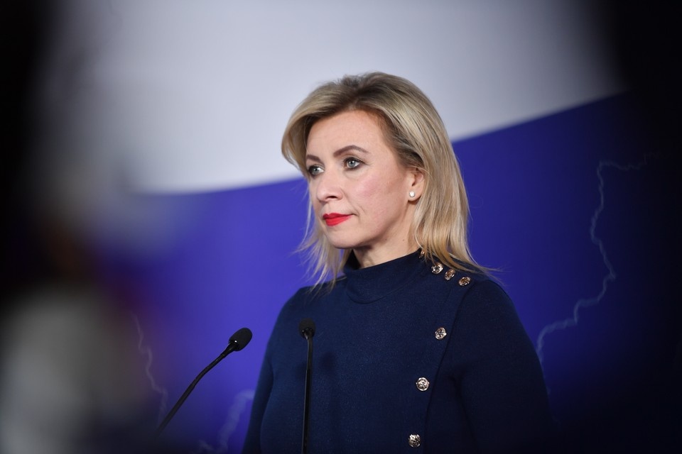    Захарова: МИД РФ изучает безумную новеллу Чехии с новыми ограничениями на въезд Евгения ГУСЕВА