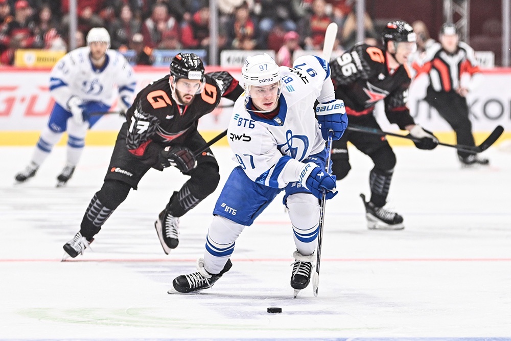    Никите Гусеву потребовалось 725 матчей, чтобы набрать 700 очков в КХЛ. / РИА Новости