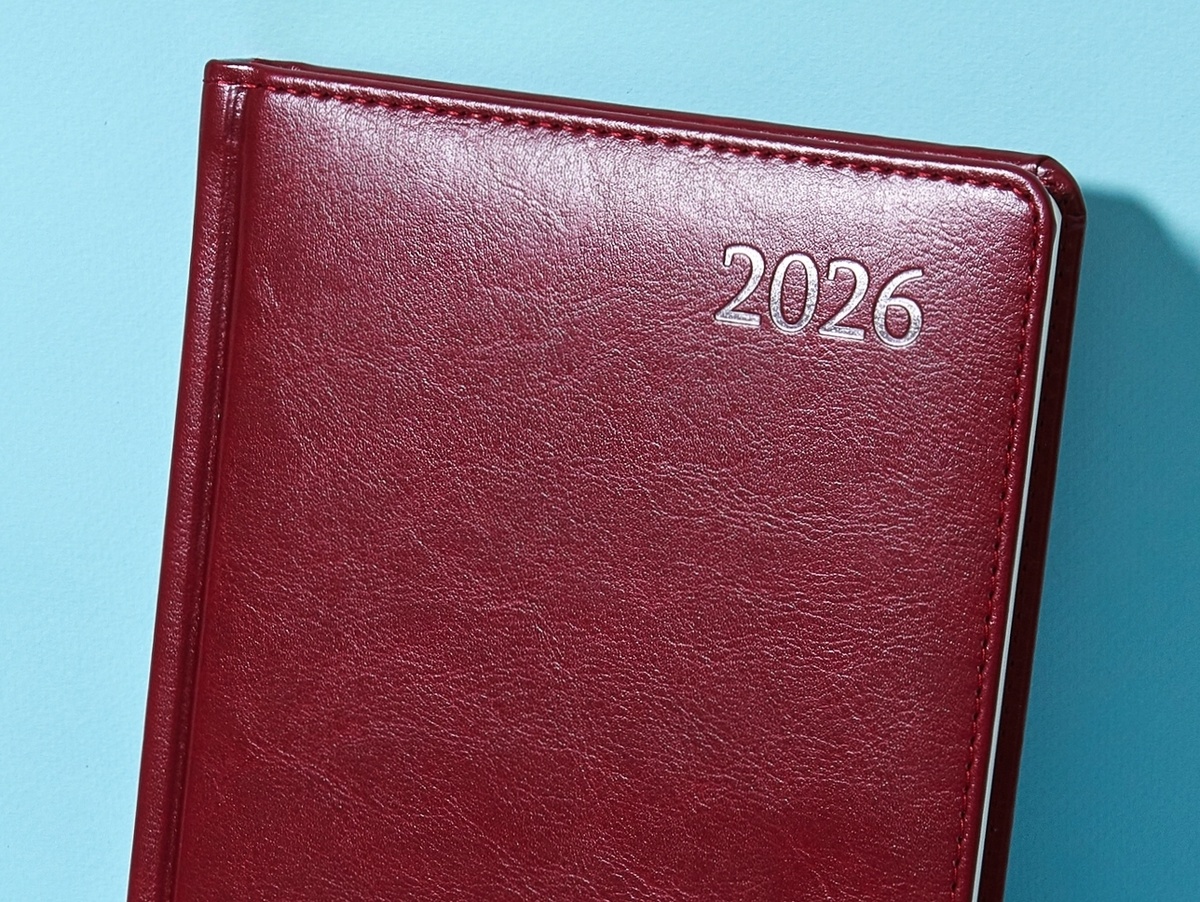 Сшивка блока обеспечивает дополнительную прочность, — обложка прослужит долго