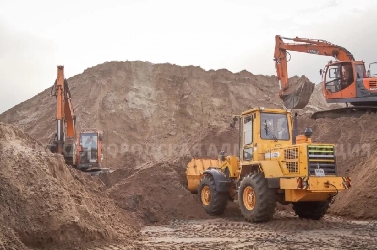   Коммунальщики Брянска заготовили 32000 кубометров пескосоляной смеси