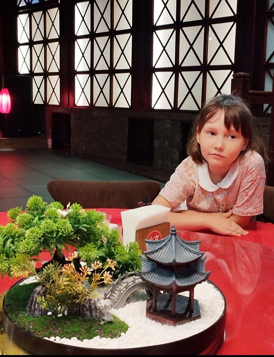 Сейчас только спокойные развлечения: настольные игры и чтение подойдут... 