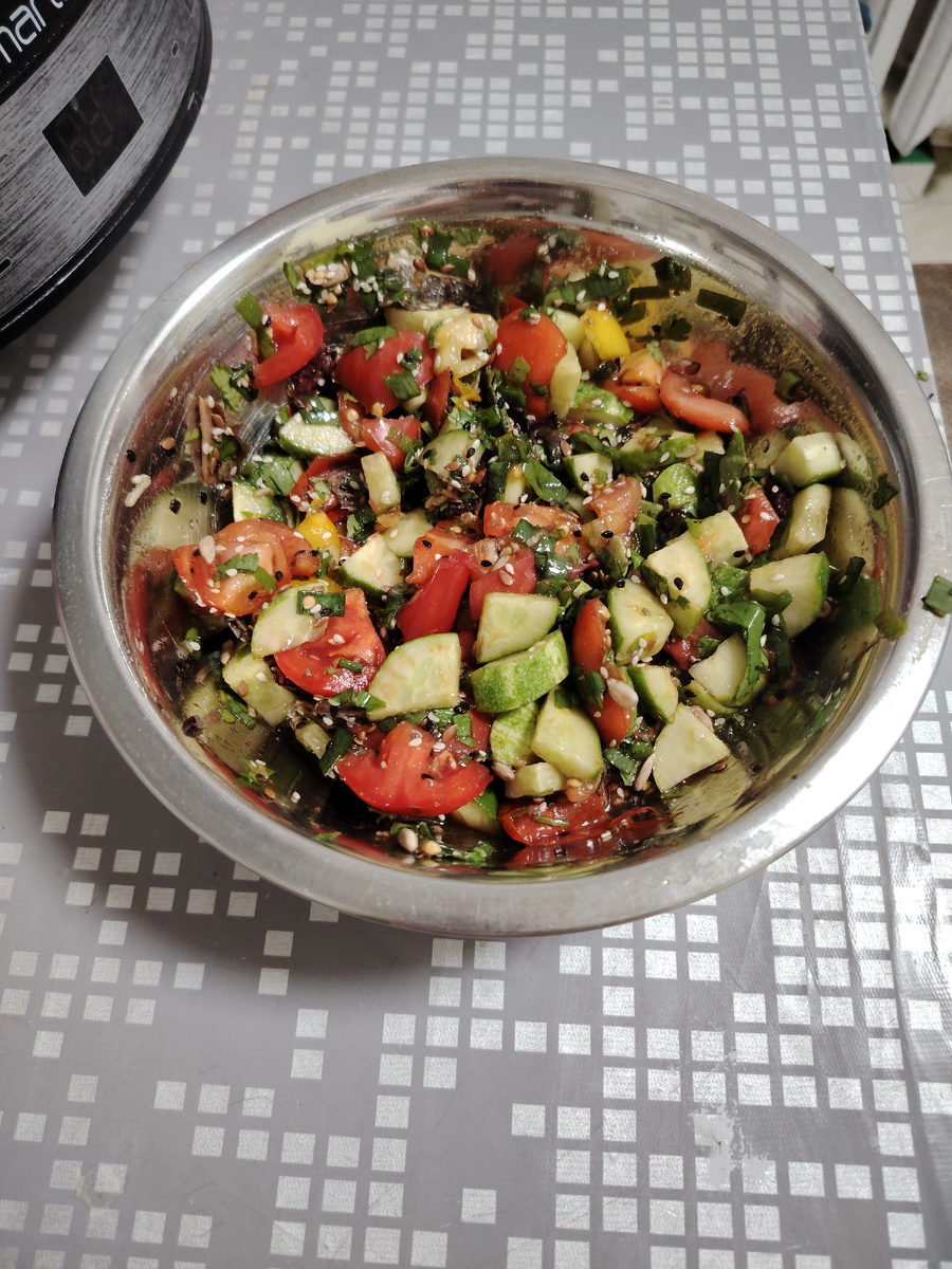 Все свое, кроме кунжута. 