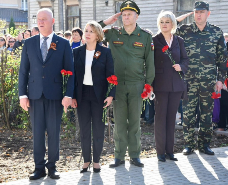     Аллею Защитников Отечества открыли в Сортавале Администрация Сортавальского округа