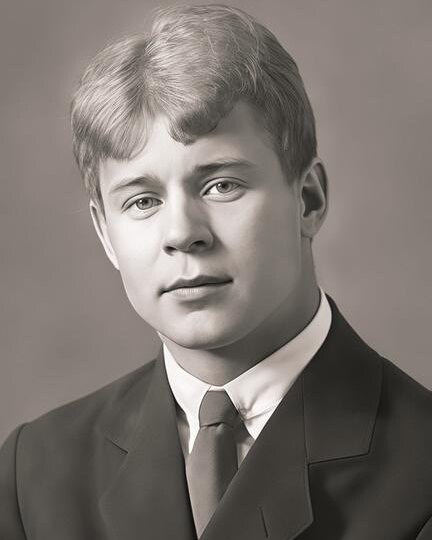 Луганский профессор Виталий Даренский — о Есенине