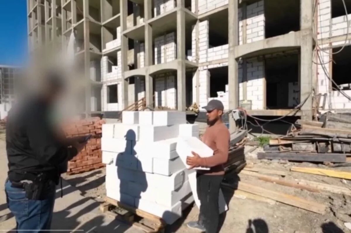    Шестерых мигрантов-нелегалов, которых поймали в Анапе, выдворят из РФ