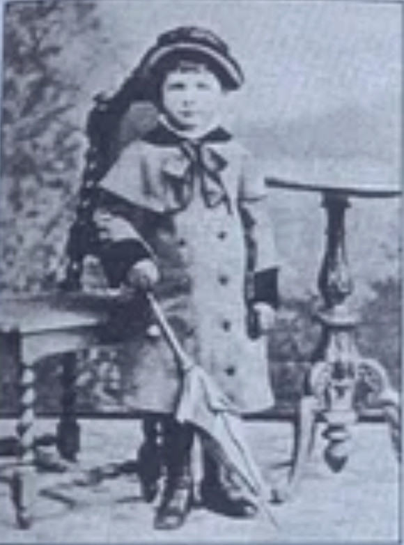 Анжелике 3 года