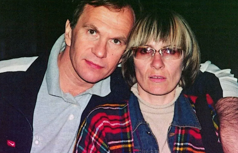 на фото Алексей Гуськов с первой женой