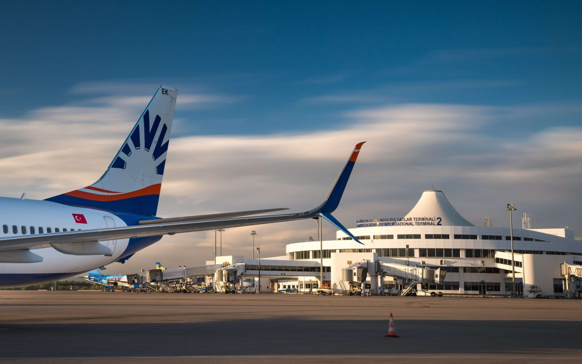 Аэропорт Антальи