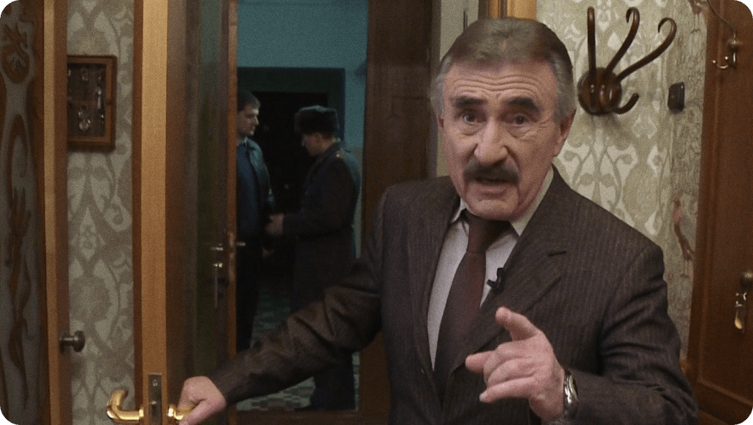 Источник: https://artforintrovert.ru/magazine/tpost/pvyb0yoh81-kak-poyavilsya-tru-kraim?amp=true