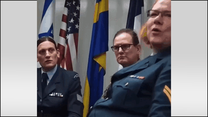 Хегсет точно видел этот ролик с русскими генералами. В армии США теперь полный переворот. GIF ТГ-канал ПУЛ№3