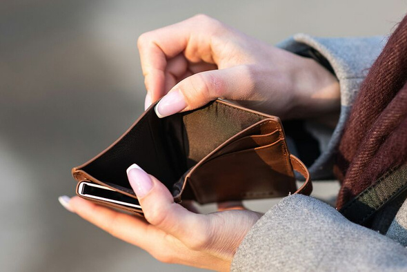      Emil Kalibradov/Unsplash