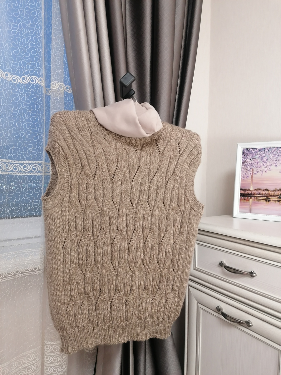 Наслаждаюсь! Желаю и Вам подобных работ! Подробнее описание можно посмотреть у меня на канале.