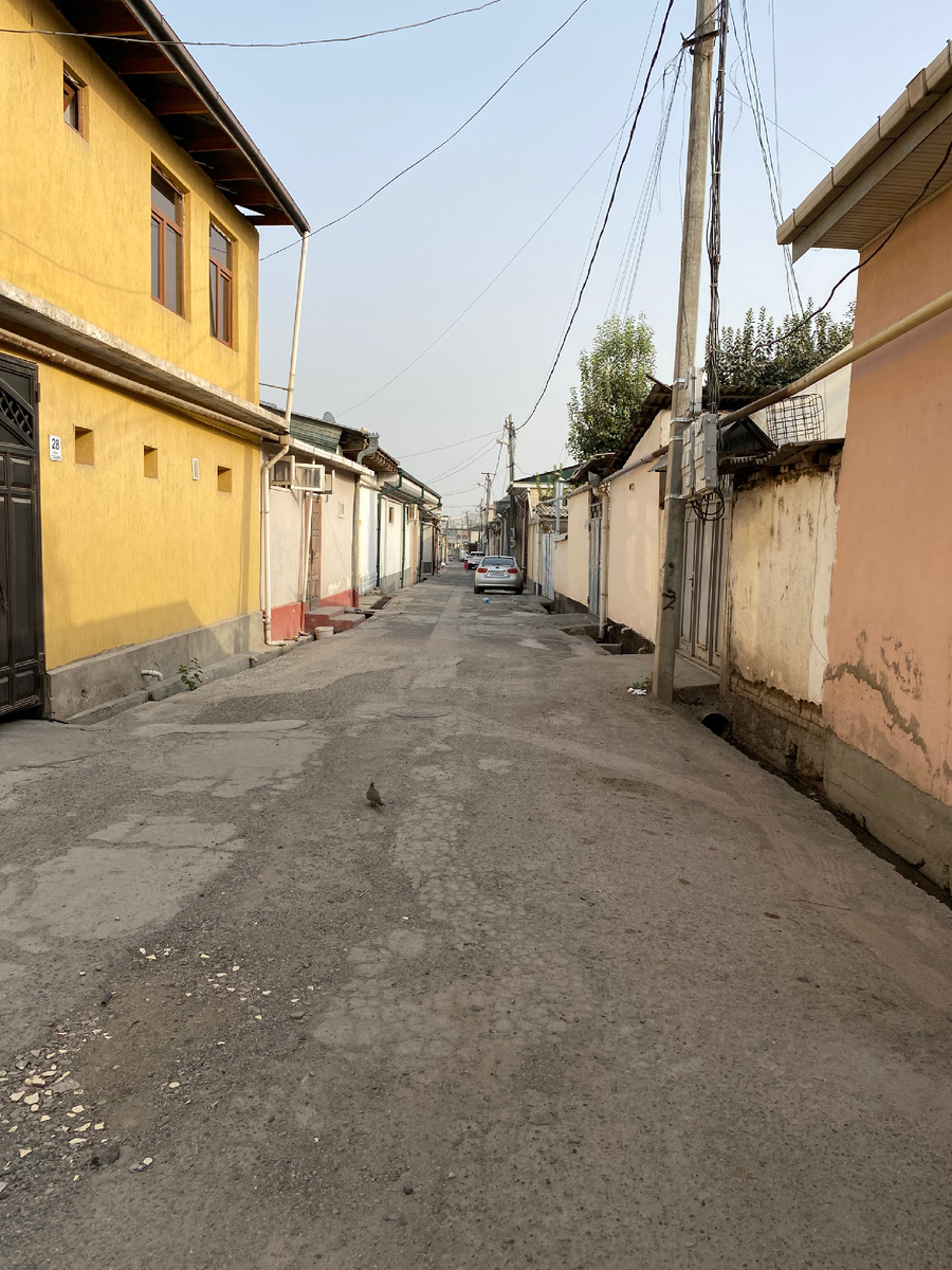 А на этой улице - время остановилось