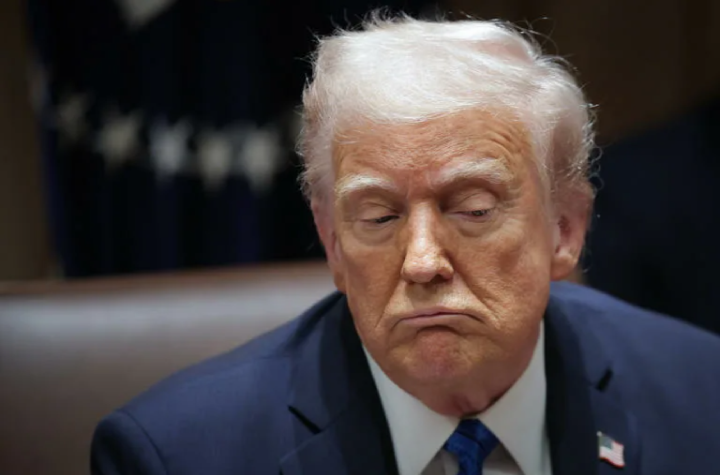 Не получается прогнуть ВВП...