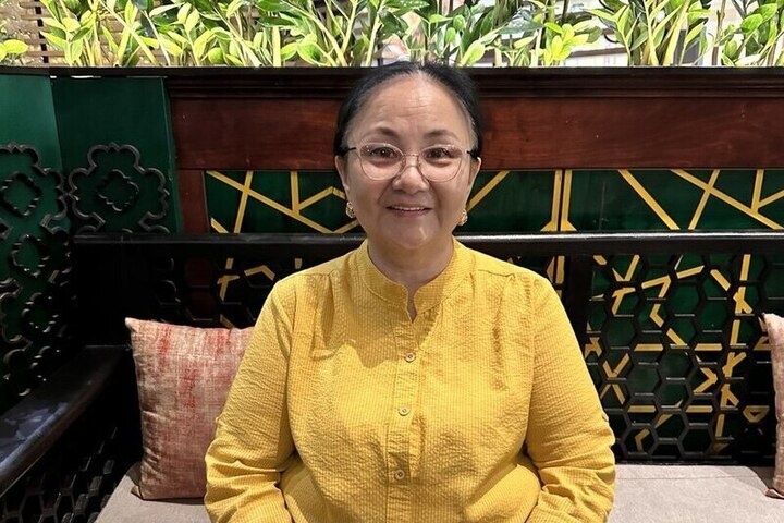 Монгольская Ванга рассказала жителям Бурятии о мире, карме и мужьях на диване