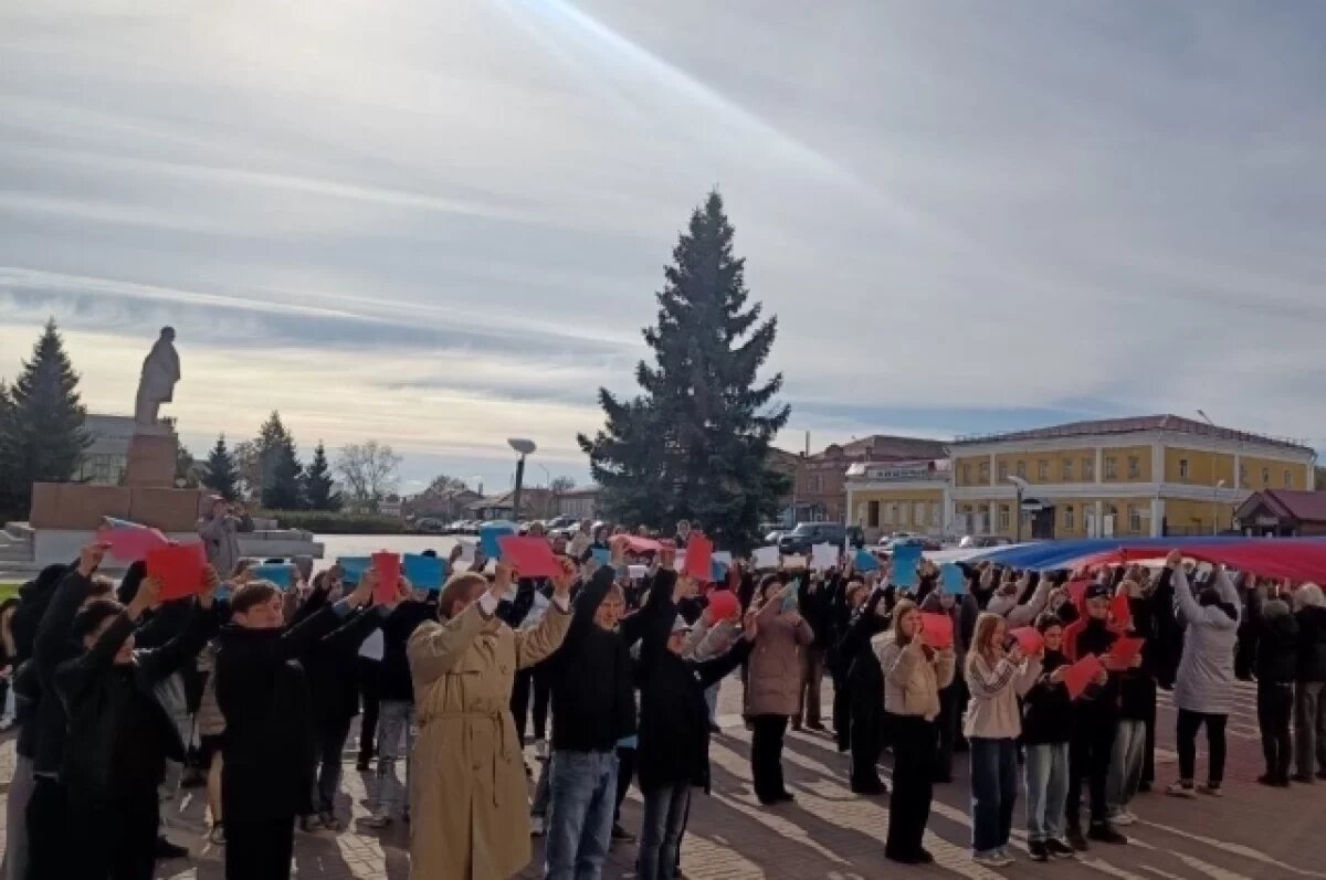    В Омской области отметили День воссоединения новых территорий с Россией