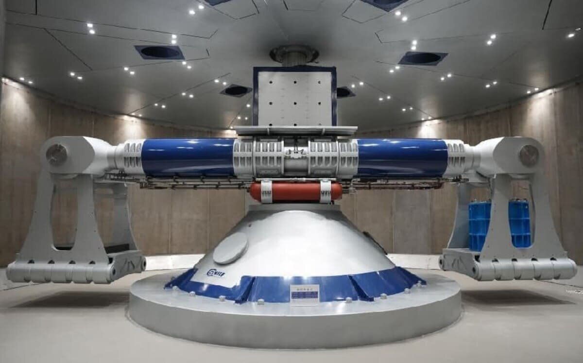    Центрифуга CHIEF1300 / © Синьхуа