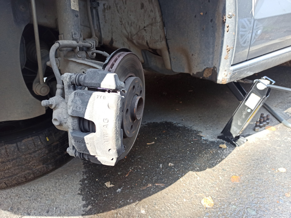 Суппорт VW AG