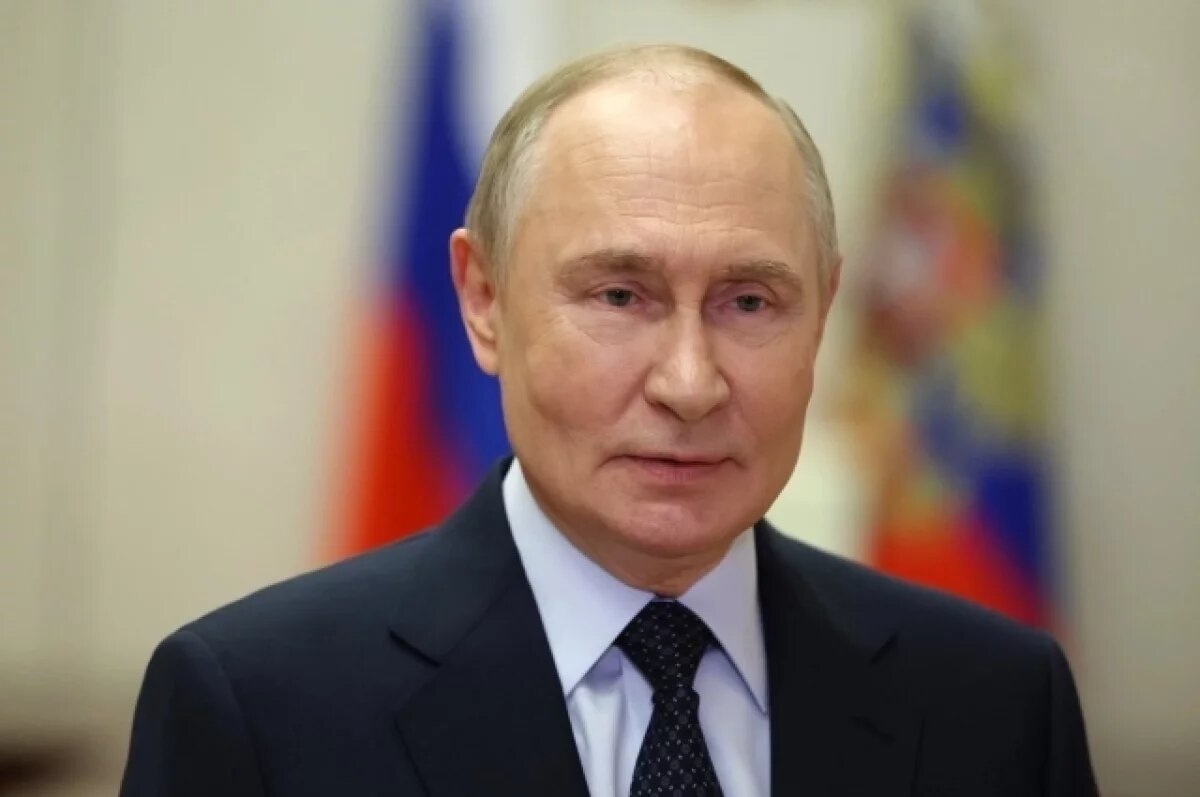    Путин поздравил Си Цзиньпина с 76-й годовщиной образования КНР