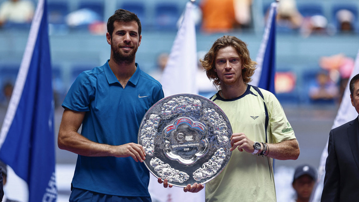    Карен Хачанов и Андрей Рублев. Reuters