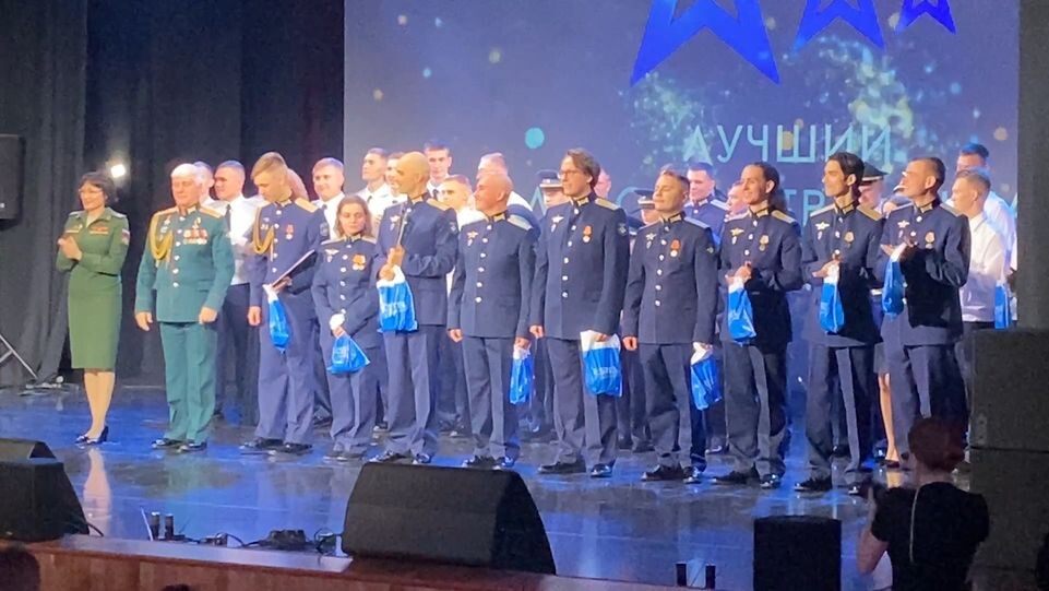     Елена Аботурова