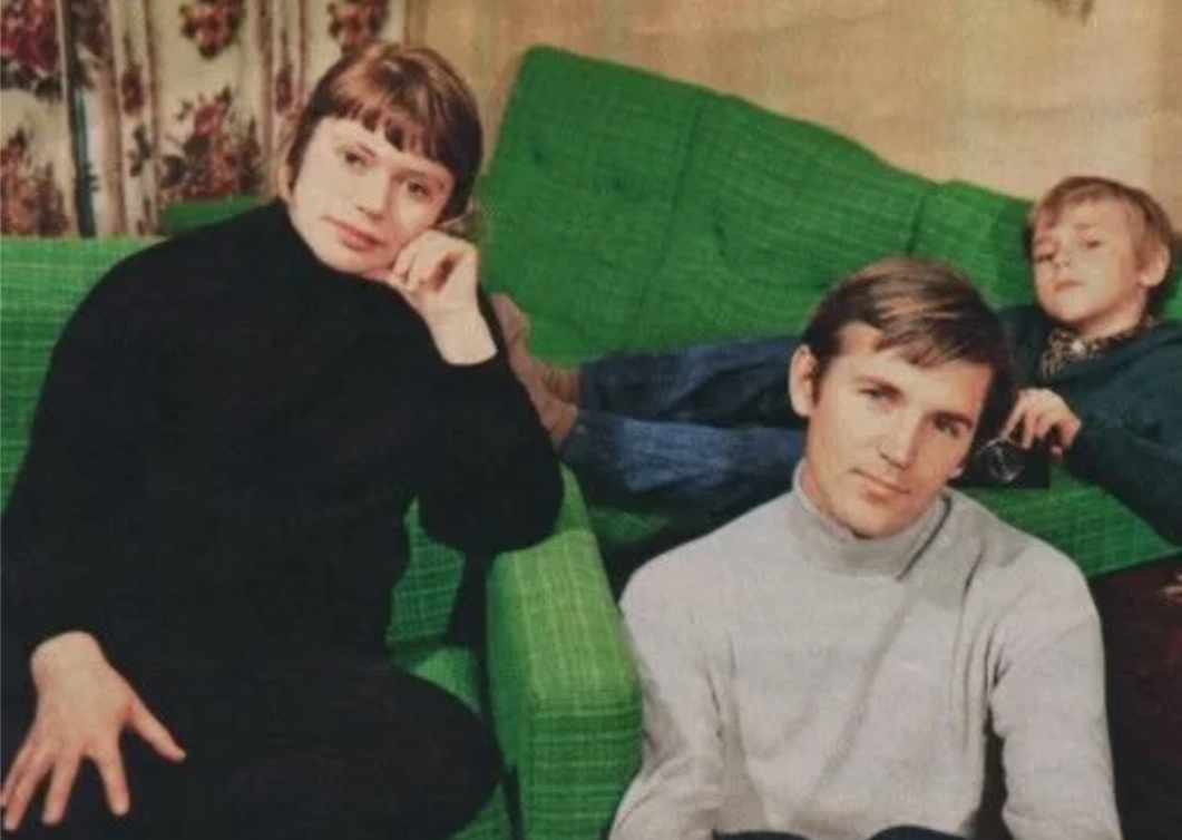 Фото: Первая жена и сын Станислава 