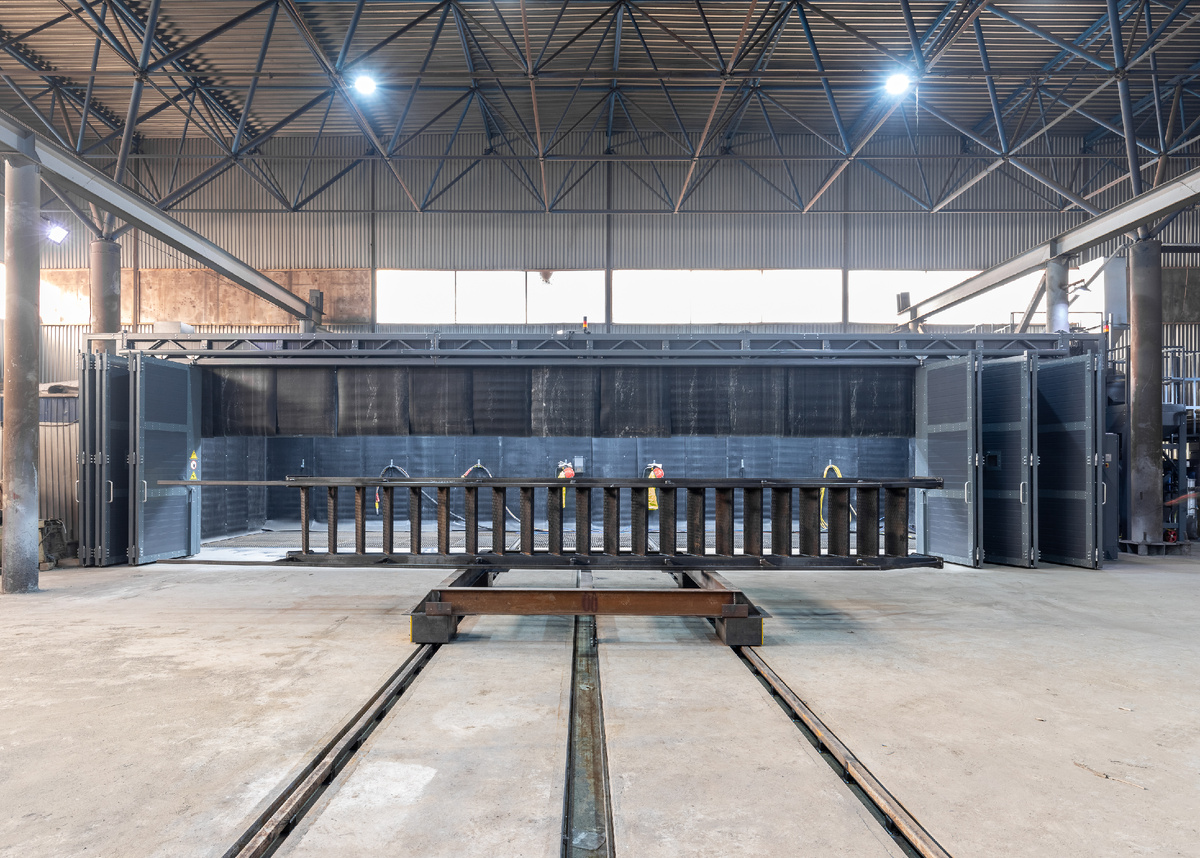 дробеструйная камера с боковой загрузкой