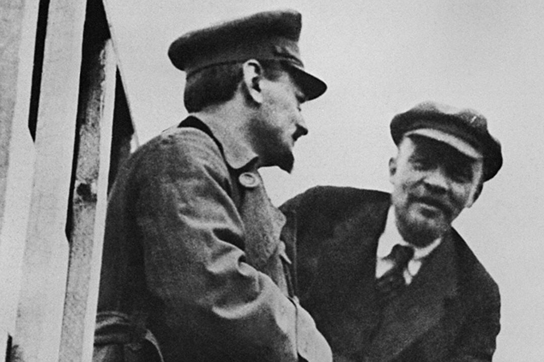 Ленин и Троцкий